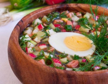 Окрошка: Мировая классика лета и её необычные вариации