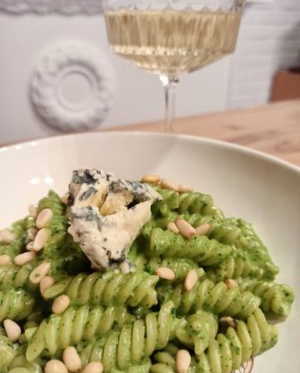 Изумрудная паста: быстрое решение для ужина, когда не хватает сил