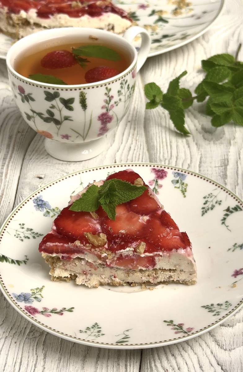 Торты без выпечки: почему замена сахара финиками — новый тренд