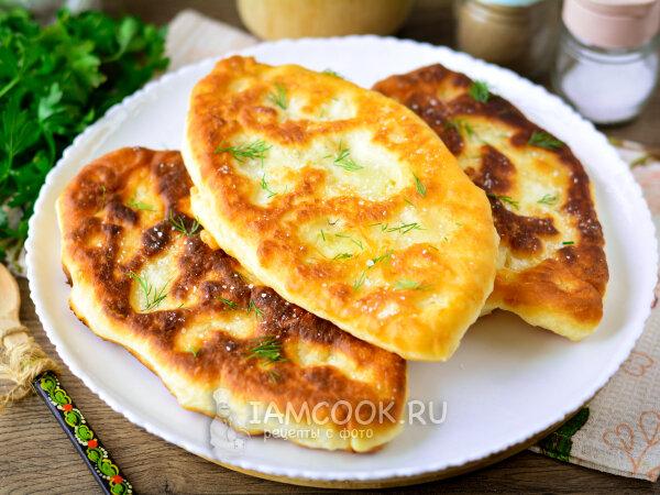 Пирожки с картошкой без дрожжей: 7 простых и вкусных рецептов