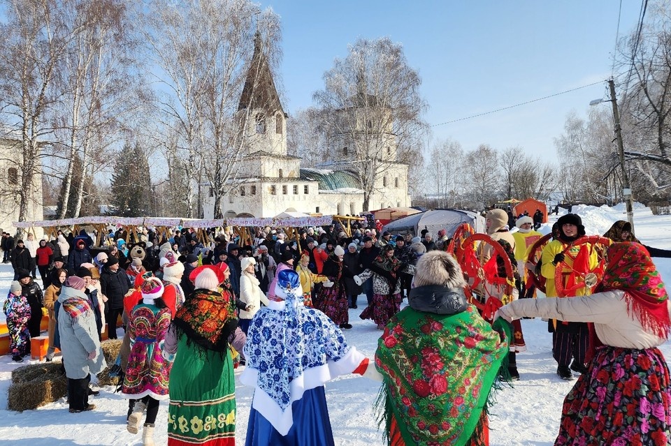 Погружение в традиции: Масленица в Радищево приглашает всех