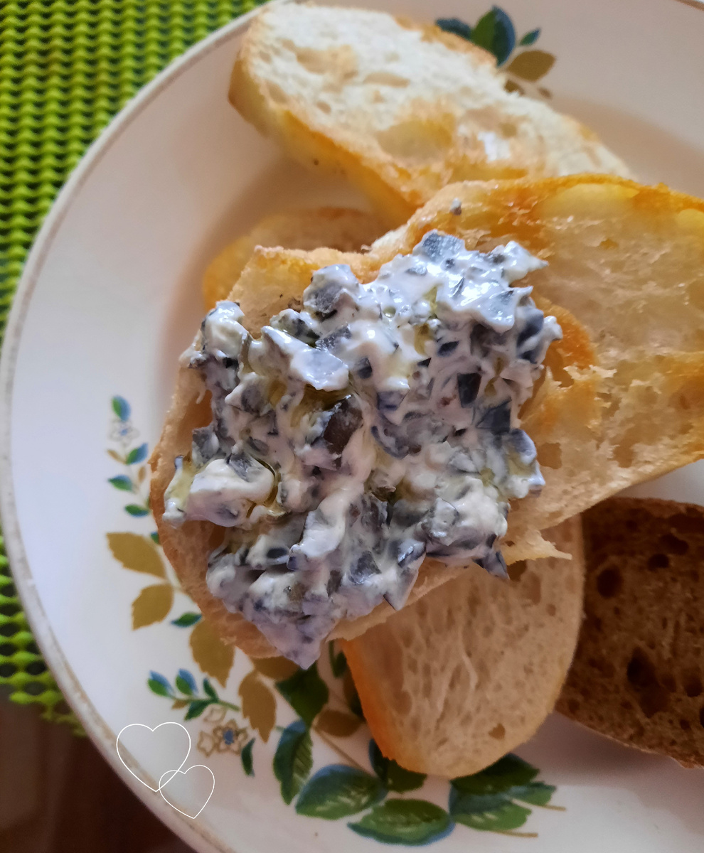 Уникальные идеи для вкусных завтраков: приготовьте необычные бутерброды