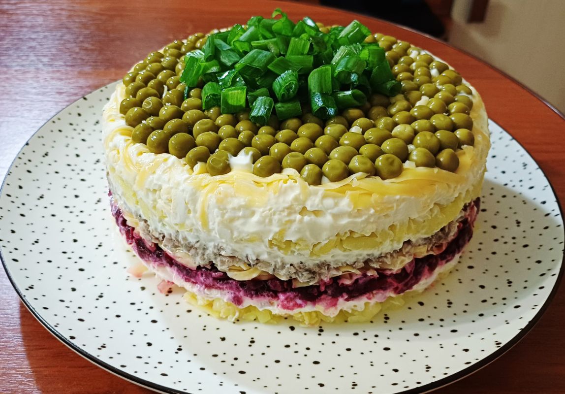 Вкусный салат "Лоцман": пошаговый рецепт