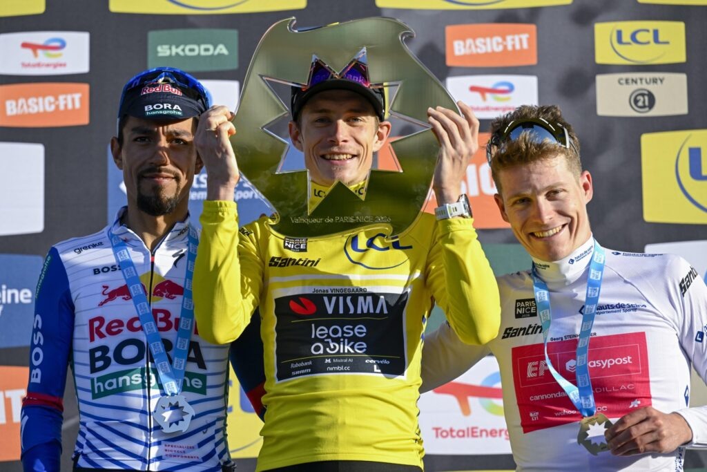 Как Вингегор выиграл «Париж — Ницца», но уступил в финальном спринте Мартинесу