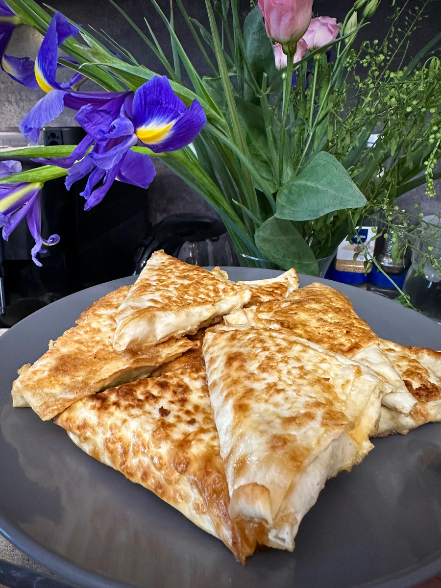 Ленивый Завтрак: Конвертики Из Лаваша С Творогом И Сыром