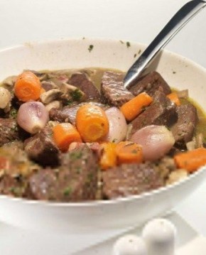 Говядина по-бургундски: Классический рецепт для истинных гурманов