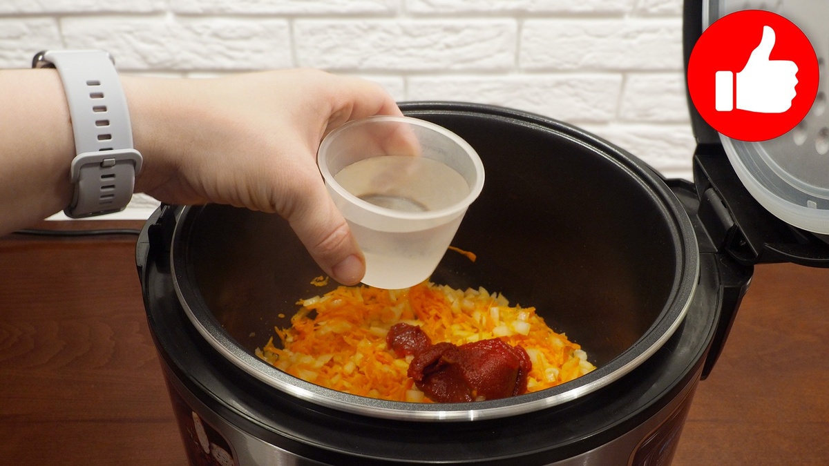 Ароматная постная тушеная капуста в мультиварке: просто и вкусно