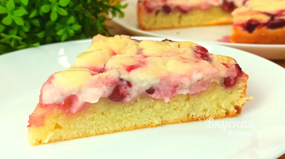 Вишневый пирог на любой вкус: легкий и нежный рецепт