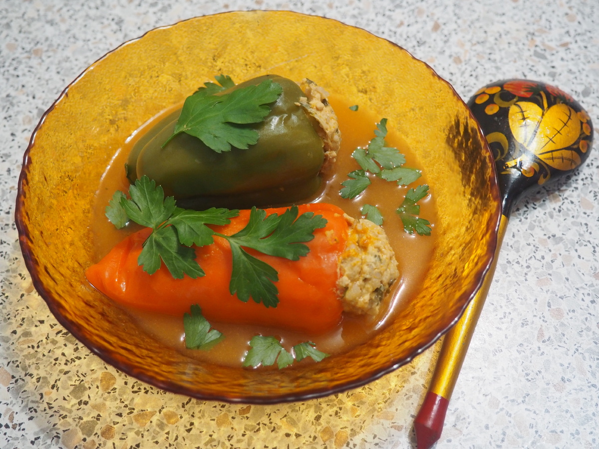 Вкусный бульон-подлива для фаршированных перцев, который не оставит равнодушным