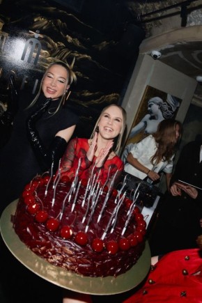 ��������� ����� � Mendeleev: Patriki Insider �������� ����� ��� ������ ���������