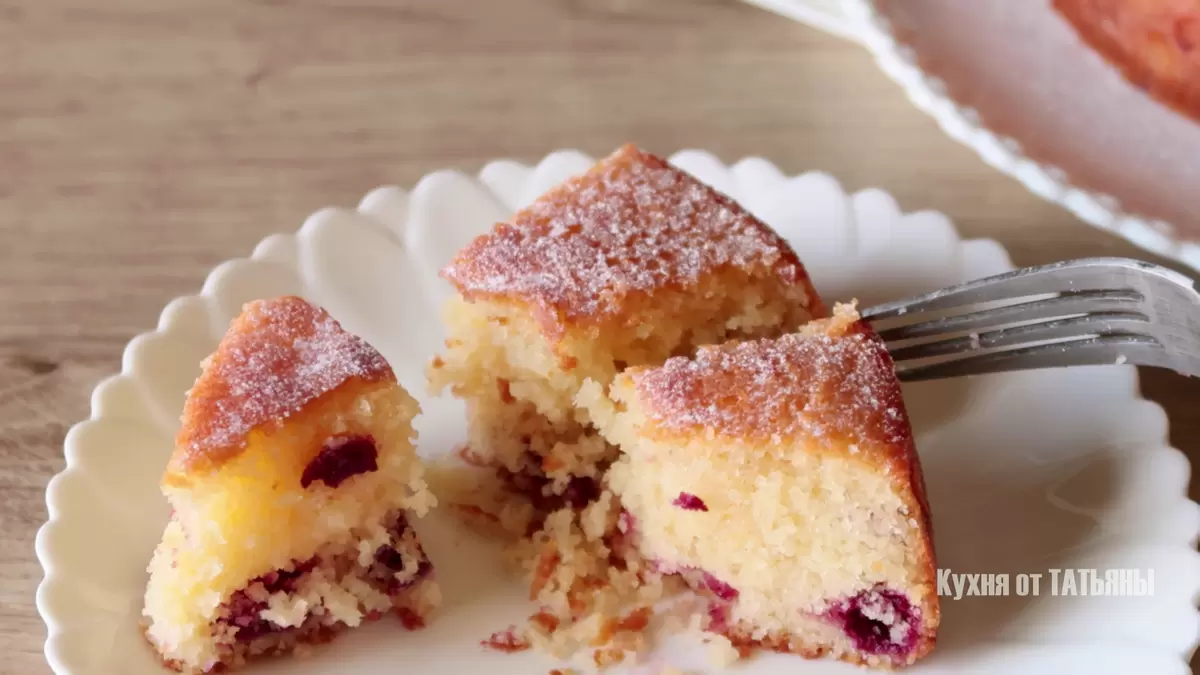 Летнее угощение: вишневый манник по упрощенному рецепту