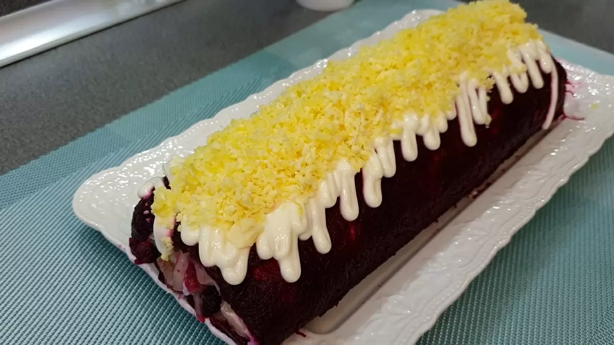 Салат в оригинальном исполнении: как удивить гостей на празднике